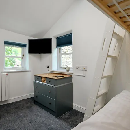 Holly * 凯特尔韦尔